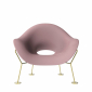 Кресло лаунж пластиковое Qeeboo Pupa Brass Base IN металл, полиэтилен латунь, розовый Фото 4