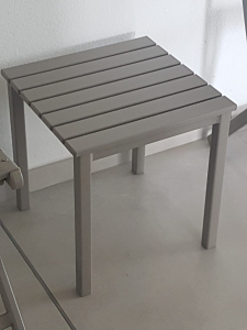 Столик металлический для шезлонга Magnani Tavolino алюминий Фото 7