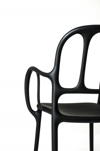 Кресло пластиковое Magis Mila полипропилен, стекловолокно черный Фото 9