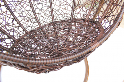 Кресло плетеное подвесное KVIMOL сталь, искусственный ротанг темно-коричневый Фото 6