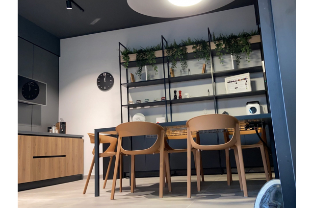 Проекты - Gi.Se. Rappresentanze Showroom, Джульяно-ин-Кампанья, Италия