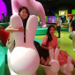 Стул пластиковый детский Qeeboo Rabbit Baby полиэтилен белый Фото 16