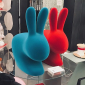 Стул пластиковый Qeeboo Rabbit Velvet Finish полиэтилен красный Фото 8