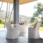 Кресло плетеное с подушкой JANUS et Cie Butterfly II алюминий, искусственный ротанг, акрил кленовый Фото 4