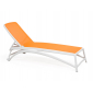 Шезлонг-лежак пластиковый Nardi Atlantico пластик, ткань белый, оранжевый Фото 1