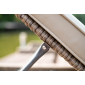 Шезлонг-лежак плетеный JOYGARDEN Summer алюминий, искусственный ротанг светло-коричневый Фото 5