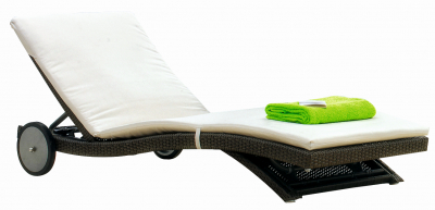 Шезлонг-лежак плетеный с матрасом Skyline Design Sophie алюминий, искусственный ротанг, sunbrella мокка, бежевый Фото 1