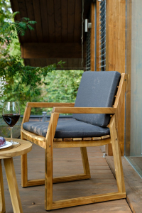 Кресло деревянное с подушкой JOYGARDEN Modena массив акации, олефин натуральный, темно-серый Фото 5