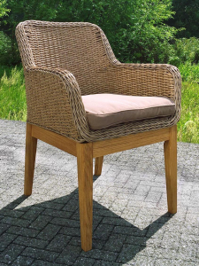 Кресло плетеное с подушкой Azzura Mattias дуб, сталь, искусственный ротанг, ткань натуральный, бежевый Фото 1