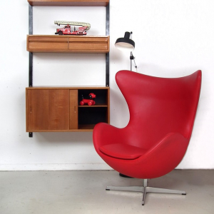 Кресло дизайнерское Beon Egg chair (Arne Jacobsen Style) A219 металл, экокожа красный Фото 3