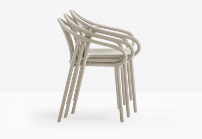 Кресло пластиковое PEDRALI Remind стеклопластик бежевый Фото 4