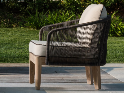 Кресло плетеное с подушками RosaDesign Dakota тик, алюминий, искусственный ротанг, ткань натуральный, коричнево-черный, бежевый Фото 1