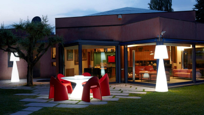 Торшер пластиковый уличный SLIDE Pivot Lighting OUT полиэтилен белый Фото 19