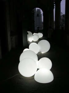Светильник пластиковый уличный Полусфера SLIDE 1/2 Globo 50 Lighting OUT полиэтилен белый Фото 6