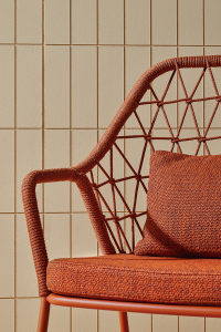 Кресло лаунж плетеное с подушкой PEDRALI Panarea сталь, роуп, ткань терракотовый, розовый Фото 10