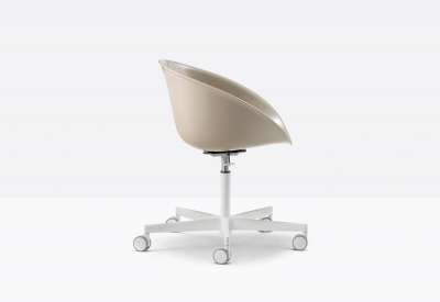 Кресло офисное пластиковое PEDRALI Gliss сталь, технополимер белый, песочный Фото 5