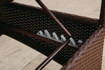 Шезлонг-лежак плетеный Tagliamento Lara сталь, искусственный ротанг коричневый Фото 5