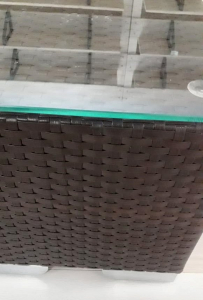 Столик плетеный журнальный со стеклом Tagliamento Лаунж алюминий, искусственный ротанг венге Фото 3