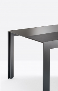 Стол стеклянный раскладной PEDRALI Matrix алюминий, стекло черный Фото 6