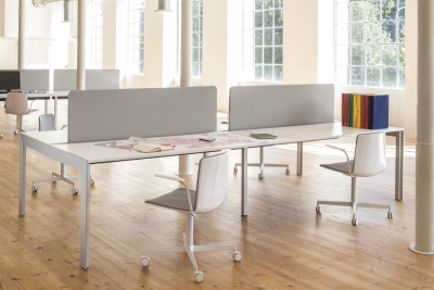 Стол со звукопоглощающей панелью PEDRALI Matrix Desk алюминий, ЛДСП, ткань белый, зеленый Фото 7