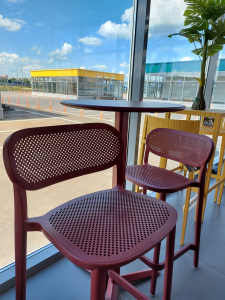 Стул пластиковый барный Gaber Nuta Stool 78 технополимер бордовый Фото 13