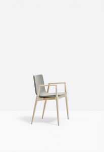 Кресло деревянное с обивкой PEDRALI Malmo ясень, ткань беленый ясень, серый Фото 6