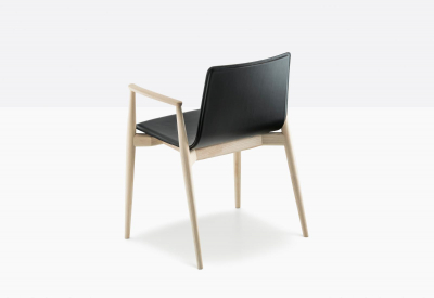 Кресло деревянное с обивкой PEDRALI Malmo ясень, натуральная кожа беленый ясень, черный Фото 6