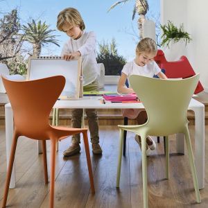 Стул пластиковый детский Vondom Love Mini Basic полипропилен, стекловолокно дынный Фото 8