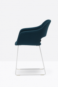 Кресло с мягкой обивкой на полозьях PEDRALI Babila сталь, полипропилен, ткань белый, темно-синий Фото 6