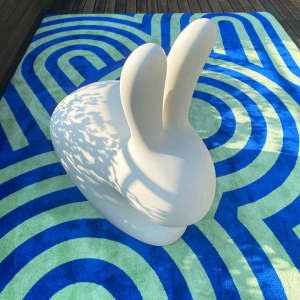 Стул пластиковый Qeeboo Rabbit полиэтилен белый Фото 5