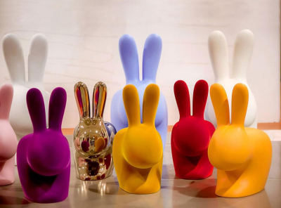 Стул пластиковый Qeeboo Rabbit Metal Finish полиэтилен золотистый Фото 29