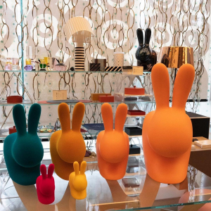 Стул пластиковый Qeeboo Rabbit Velvet Finish полиэтилен оранжевый Фото 23