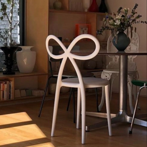 Комплект пластиковых стульев Qeeboo Ribbon Set 2 полипропилен белый Фото 24