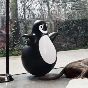 Неваляшка пластиковая Magis Pingy полиэтилен черный, белый Фото 15