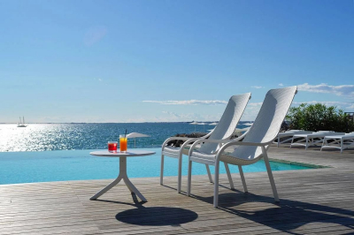 Лаунж-кресло пластиковое с подушкой Nardi Net Lounge стеклопластик, Sunbrella белый, серый Фото 10