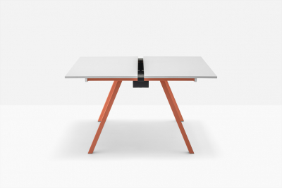 Стол ламинированный с каналом для протяжки проводов PEDRALI Arki-Table Desk сталь, ЛДСП белый Фото 5