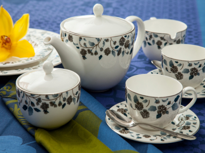 Чайный сервиз Royal Bone China Blue spring фарфор белый Фото 1