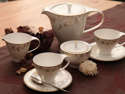 Чайный сервиз Royal Bone China Golden Holy фарфор белый Фото 1