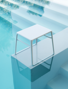 Столик пластиковый для лежака Nardi Pop стеклопластик белый Фото 3