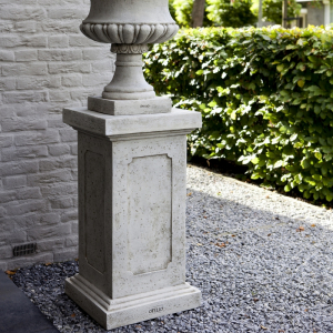 Пьедестал для вазы Villa Verde искусственный камень айвори Фото 3