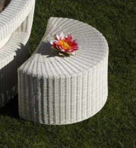 Столик плетеный приставной RosaDesign Isla Bonita алюминий, искусственный ротанг белый Фото 1
