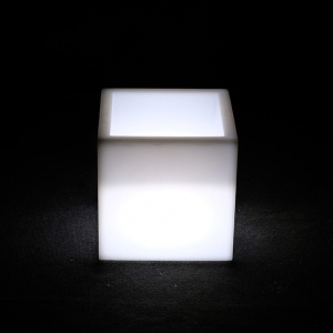 Кашпо пластиковое светящееся LED Piazza полиэтилен белый Фото 12