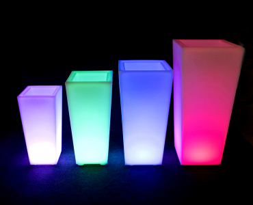Кашпо пластиковое светящееся LED Quadrum полиэтилен белый Фото 20