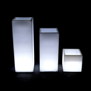 Кашпо пластиковое светящееся LED Vertical полиэтилен белый Фото 12
