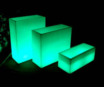 Кашпо пластиковое светящееся LED High полиэтилен белый Фото 12