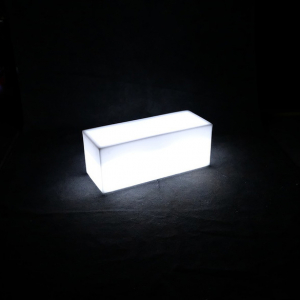 Кашпо пластиковое светящееся LED Horizont полиэтилен белый Фото 2