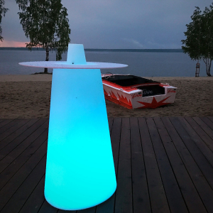 Стол пластиковый светящийся LED Saucer полиэтилен белый Фото 9