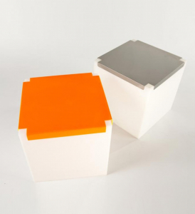 Стол пластиковый со стеклом светящийся SLIDE Kubo Plexi Lighting полиэтилен, органическое стекло белый, оранжевый Фото 5
