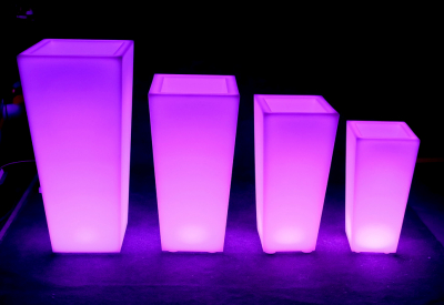 Кашпо пластиковое светящееся LED Quadrum полиэтилен RGB Фото 30