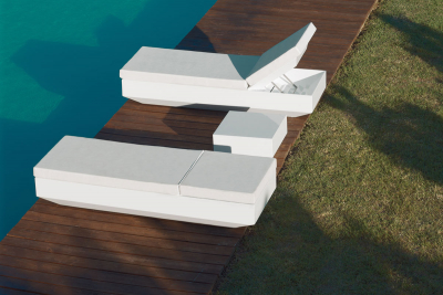 Лежак пластиковый с матрасом Vondom Vela Basic полиэтилен, ткань Фото 10